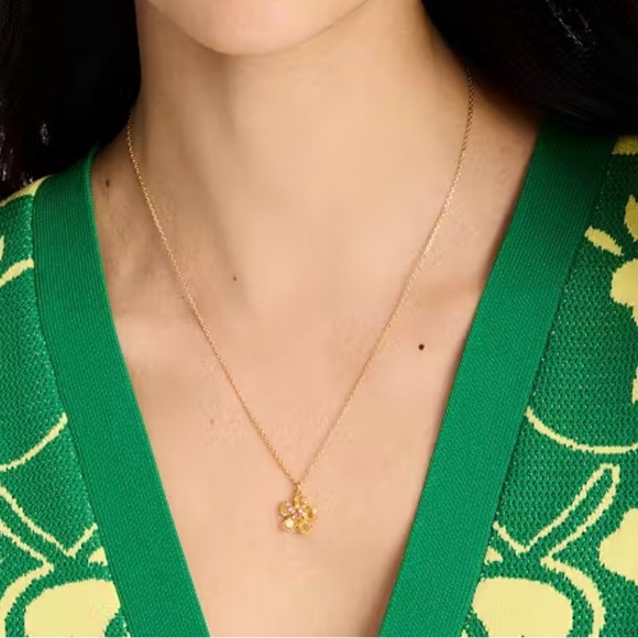 Kate Spade NY Gold-Tone Paradise Flower Mini Pendant Necklace New w Tag 16-19 In - Picture 4 of 11
